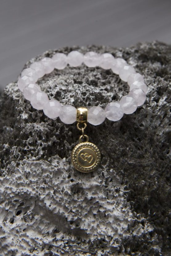 Bracelete Amor – Quartzo Rosa – Pingente Amor em Banho de Ouro - Image 3