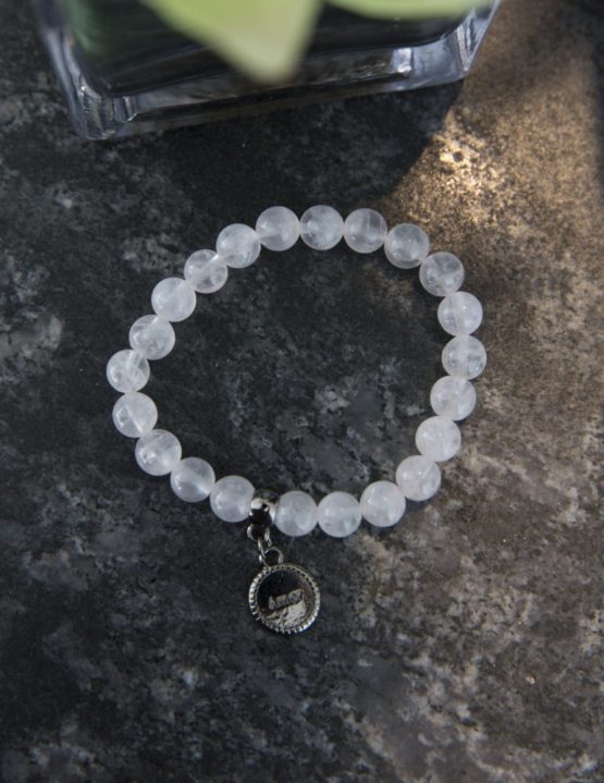 Bracelete Amor – Quartzo Rosa – Pingente Amor em Banho de Ródio Negro - Image 3